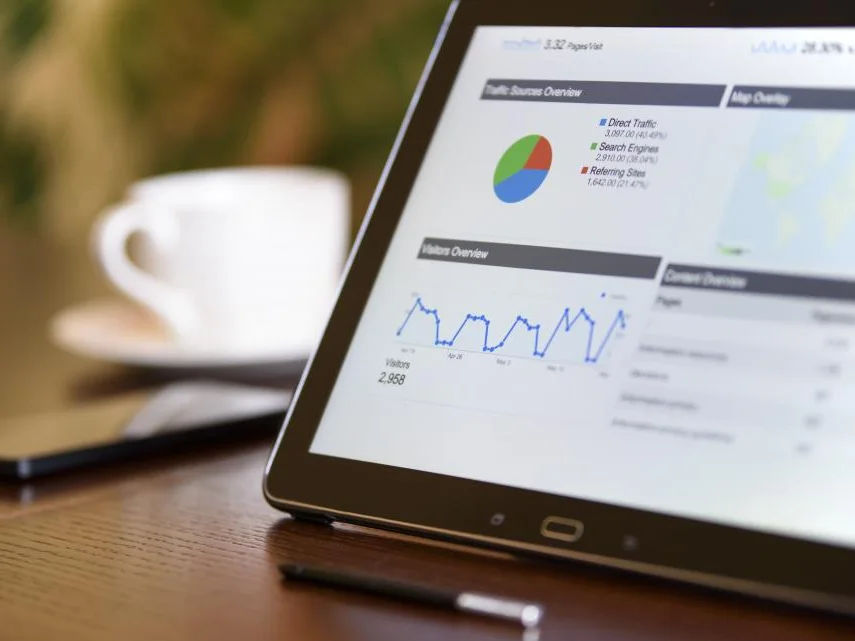 FlowDesk SaaS analytics dashboard redesign on a tablet